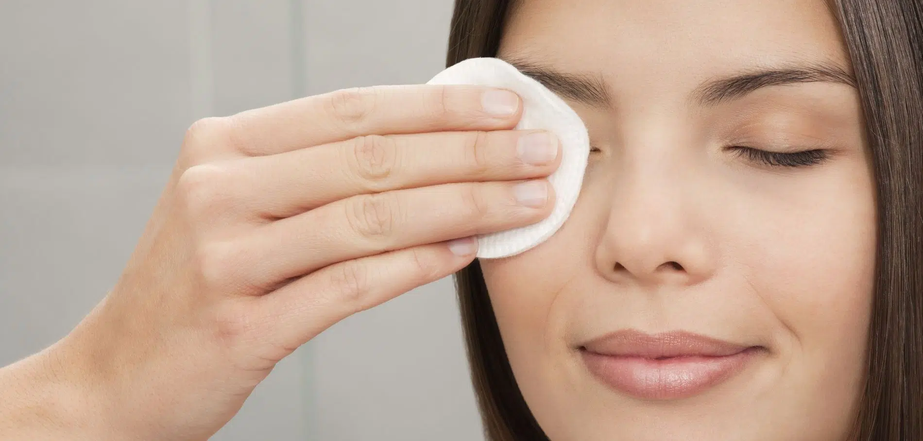 L'importance du démaquillage
